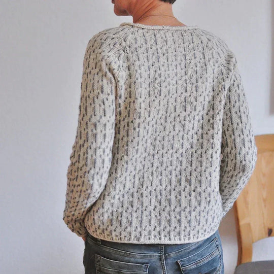 Ria | Elegant sweater with a boat neckline